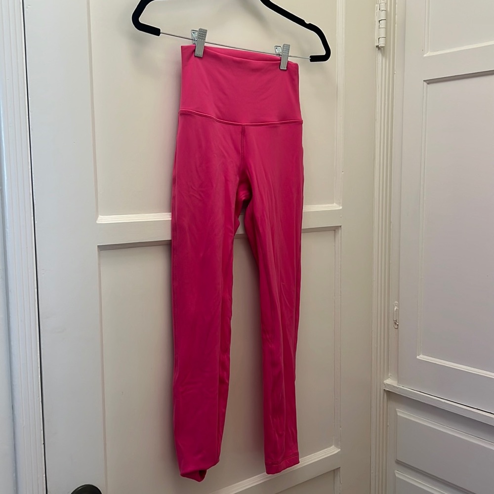 Lululemon align 7/8 legging. Size 4. Hot pink. Worn twice.